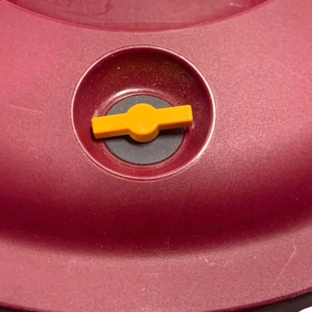 Tupperware Microwave Pressure Cooker RED - Picture 3 of 6